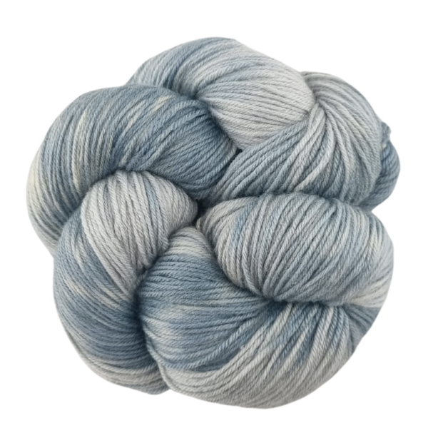 Skeinz 100gm hanks - Angel Falls