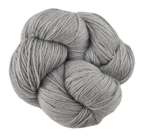 Skeinz 100gm hanks - Smokey