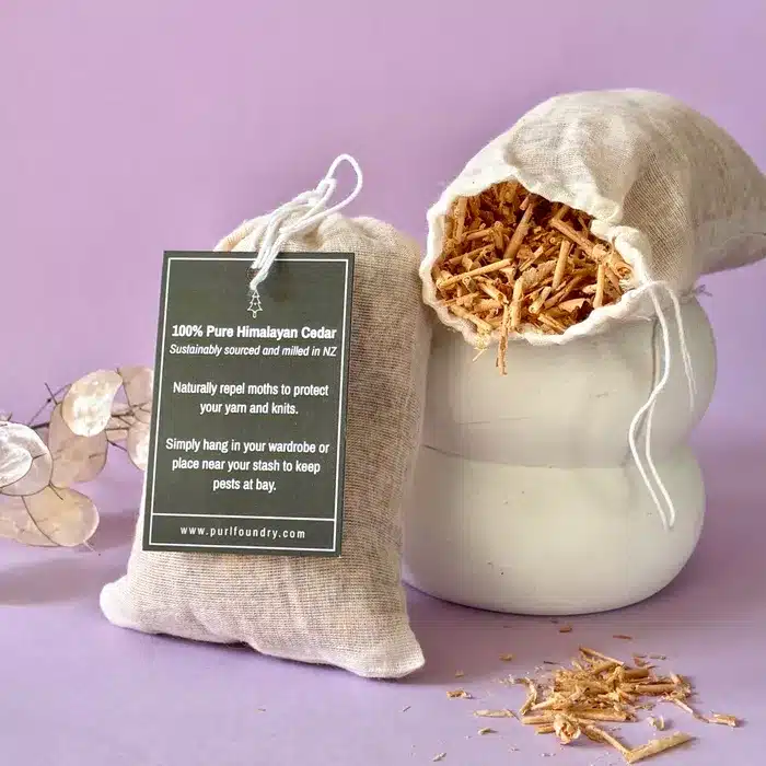 Cedar Flakes - Image 2